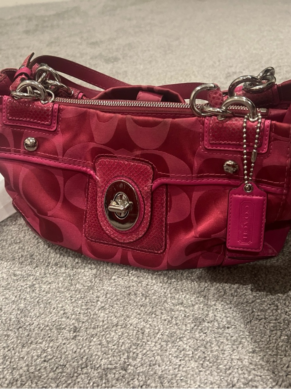 Rare Vintage Coach Signature Turnlock Shoulder Bag in Raspberry Pink